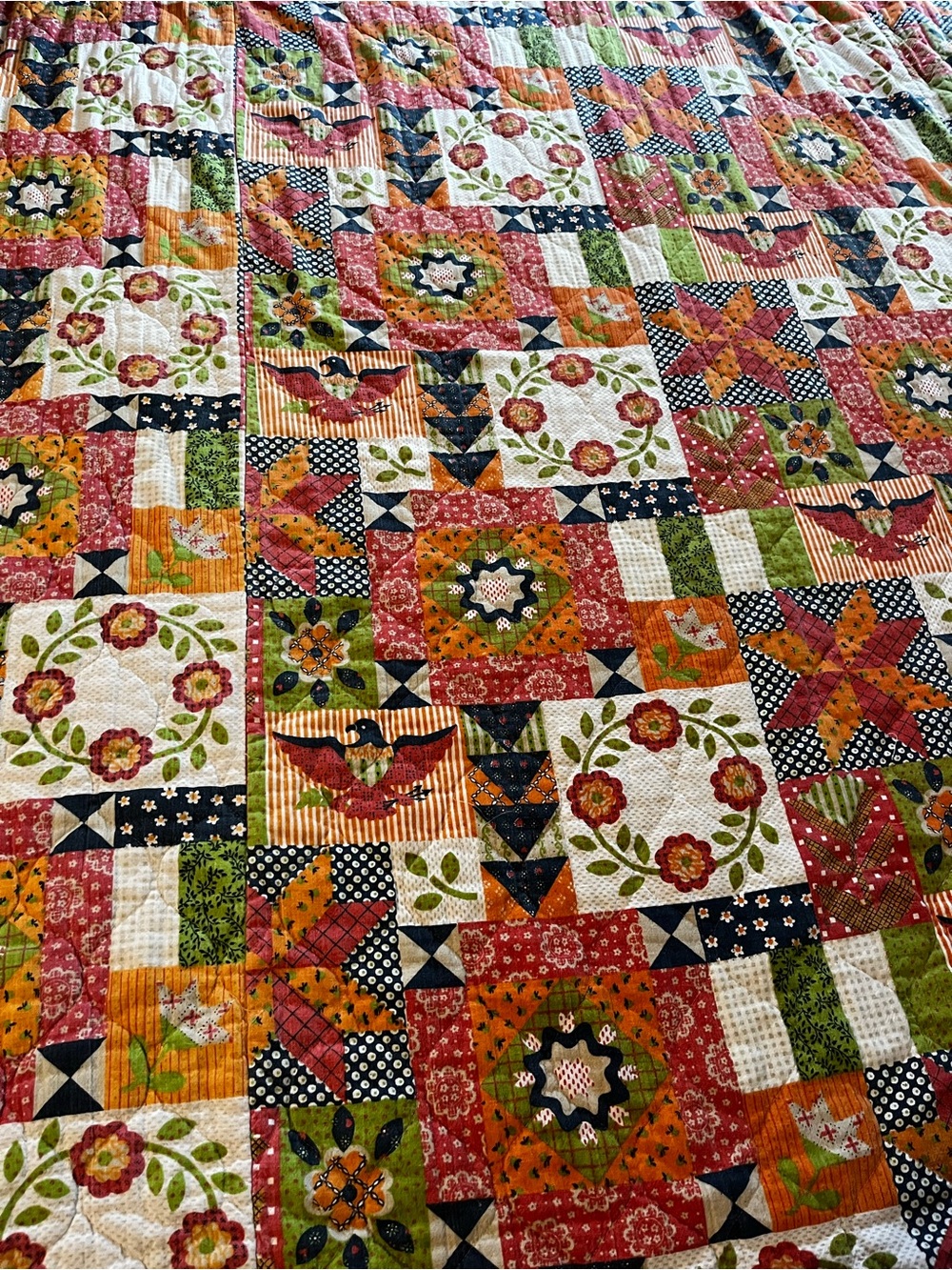 Americana cottage core floral quilt print queen size blanket cover